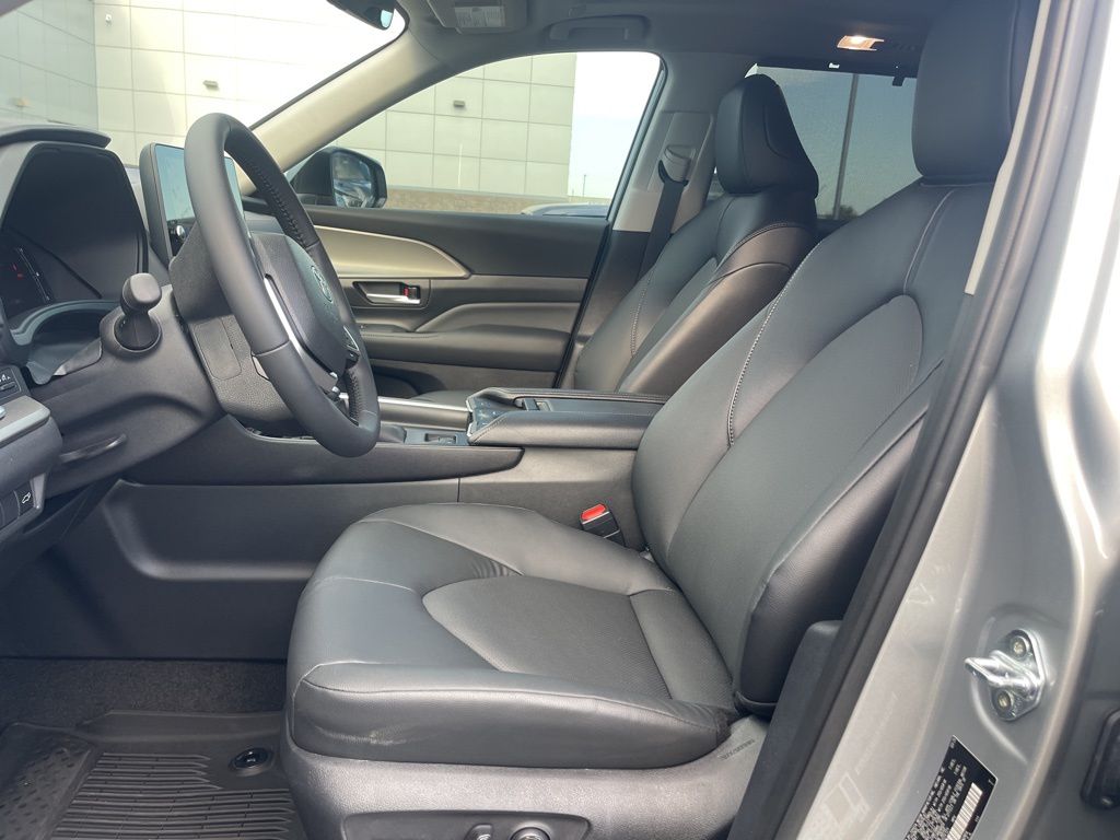 2025 Toyota Grand Highlander XLE 7