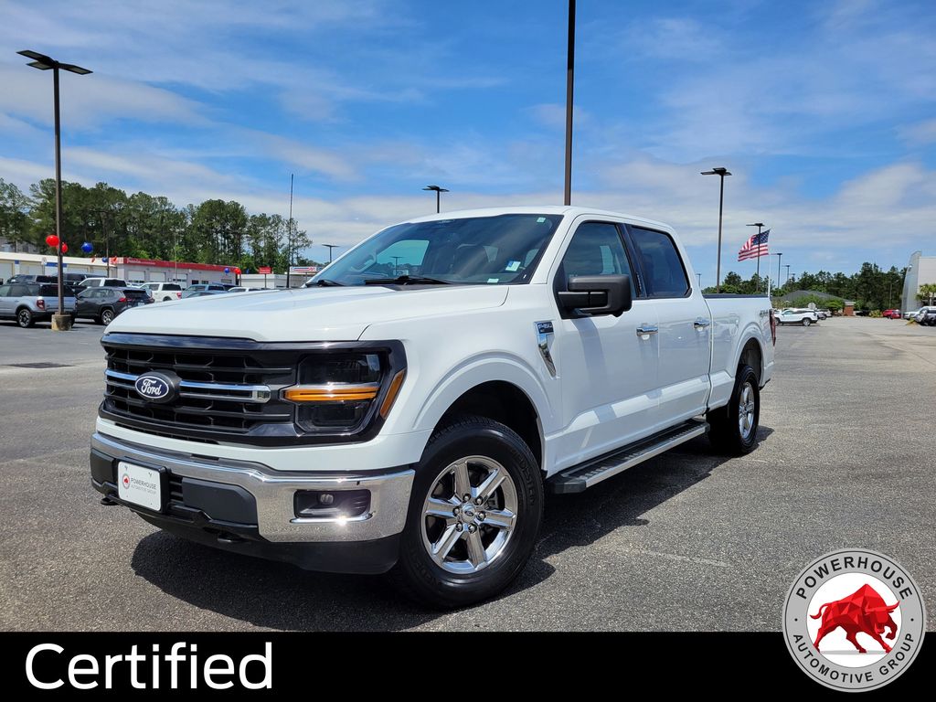 Oxford White 2024 Ford F-150 XLT SuperCrew 4WD Pickup Truck Four-Wheel Drive Automatic