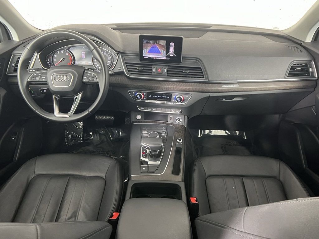 2019 Audi Q5  23