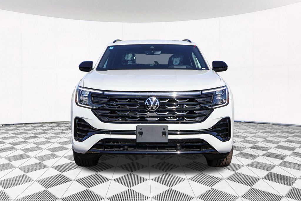 2025 Volkswagen Atlas Cross Sport 2.0T SEL R-Line 6