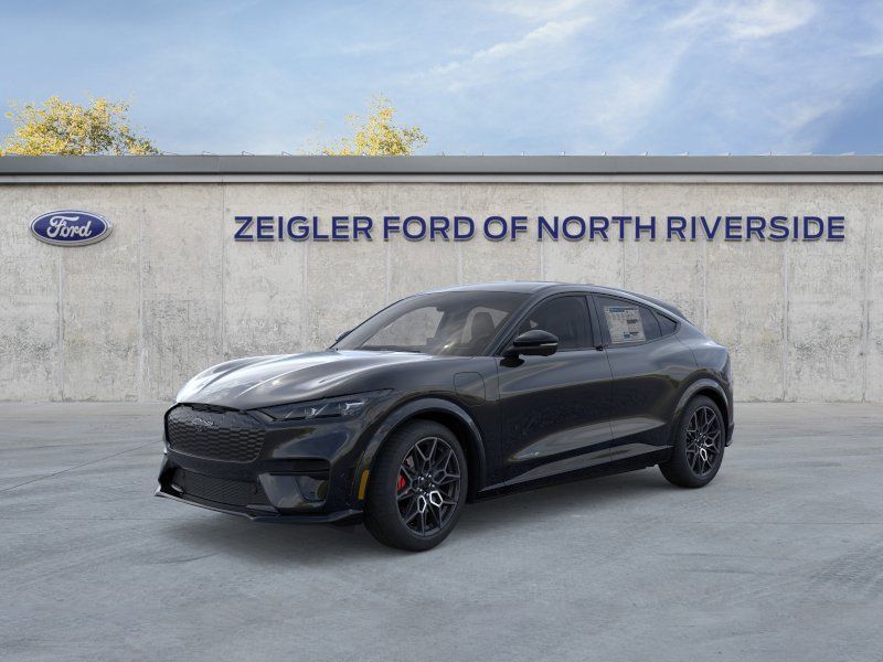 2025 Ford Mustang-Mach-e GT's photo