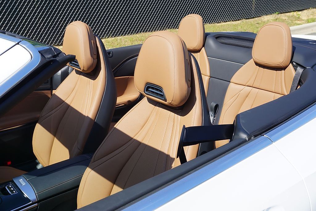 Thumbnail: 2026 Mercedes-Benz CLE - 10