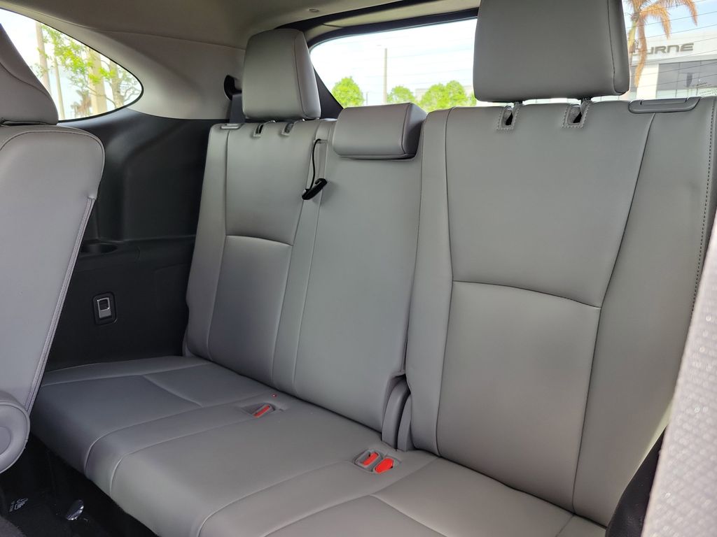 used 2023 Toyota Highlander car, priced at $36,998