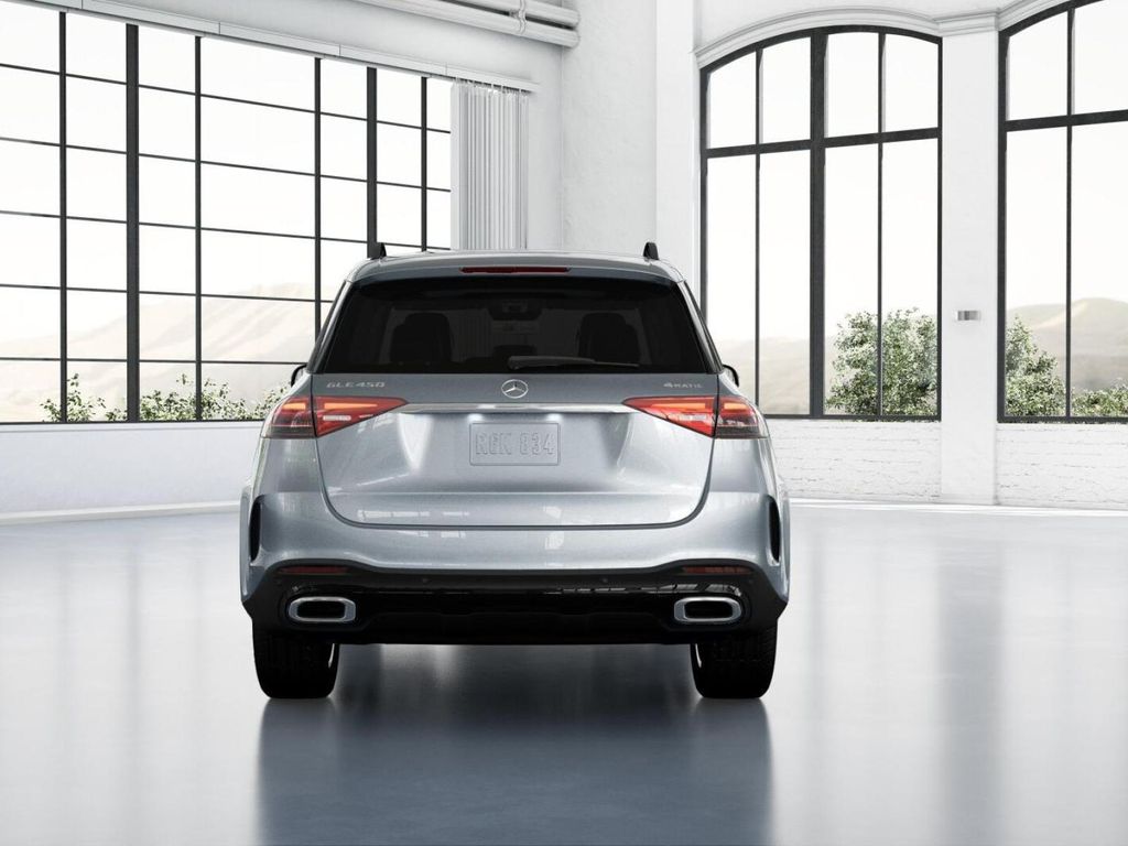 Thumbnail: 2026 Mercedes-Benz GLE - 25