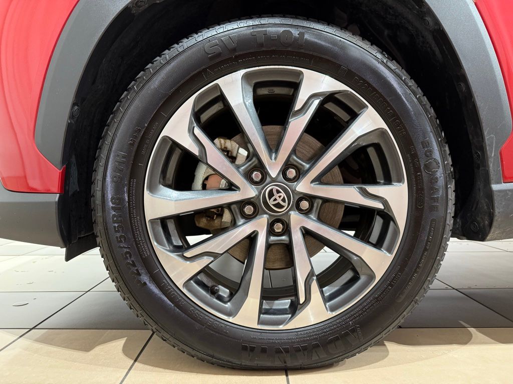 Thumbnail: 2023 Toyota Corolla Cross - 9