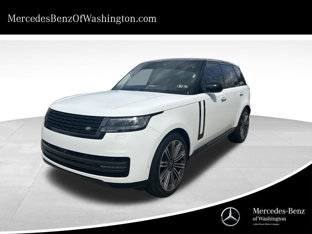 Fuji White 2024 Land Rover Range Rover P400 SE AWD SUV / Crossover All-Wheel Drive 8-Speed Automatic
