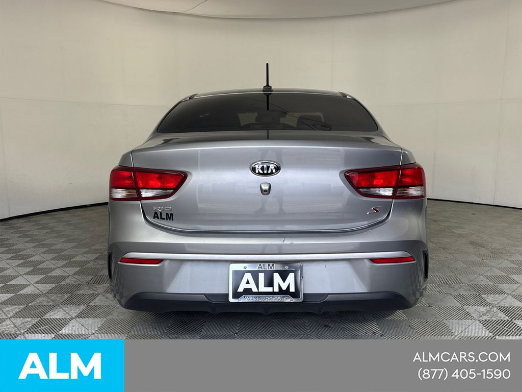 Used 2021 Gray Kia S image 9