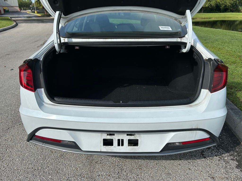 Thumbnail: 2021 Hyundai Sonata - 10
