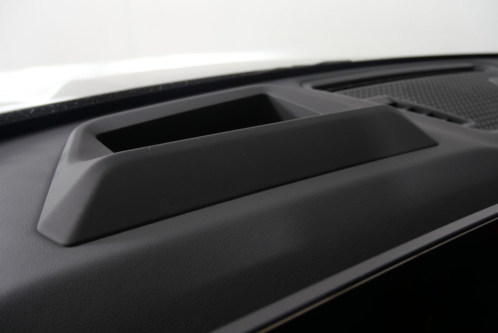 2025 BMW X1 xDrive28i 18