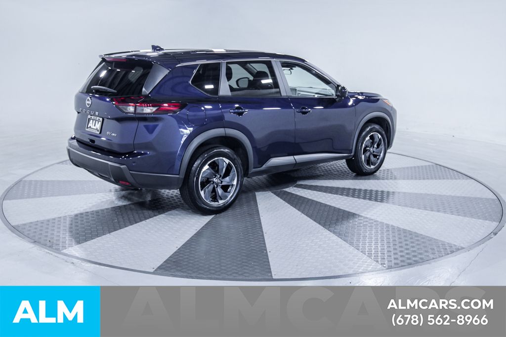 Used 2024 Blue Nissan SV image 10