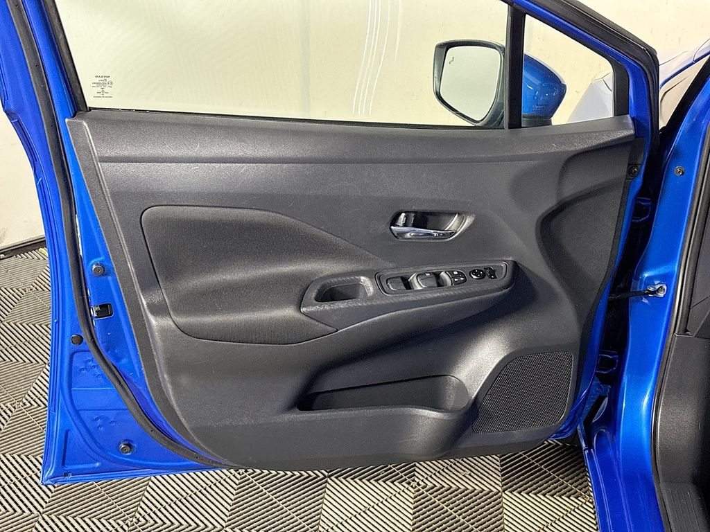 2021 Nissan Versa 1.6 SV