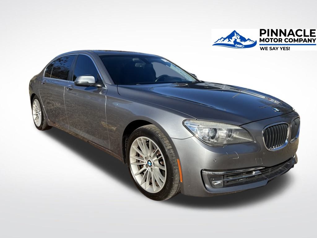 2014 BMW 7 Series 750Li RWD