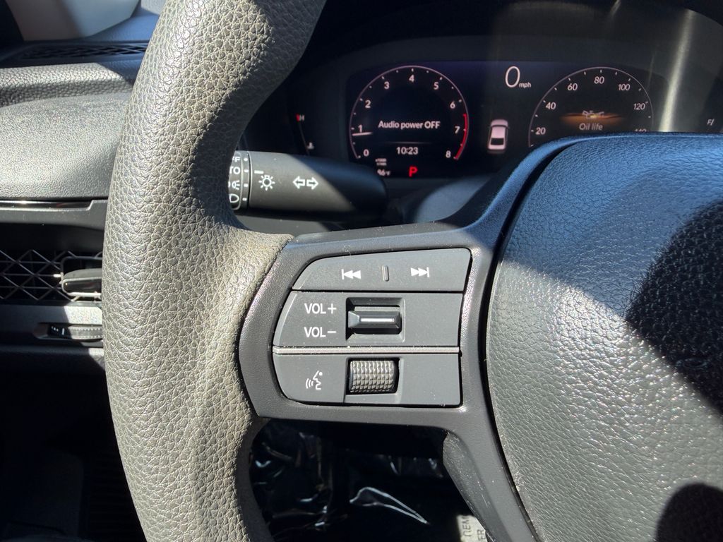 Thumbnail: 2025 Honda Accord - 21