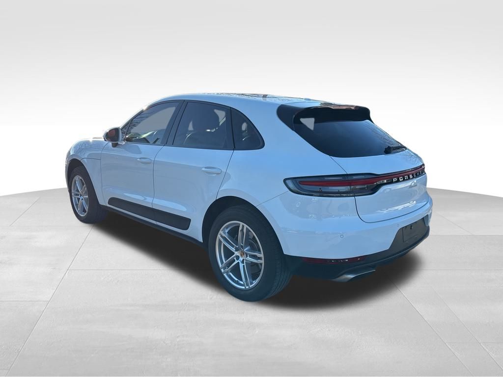 2021 Porsche Macan Base 10