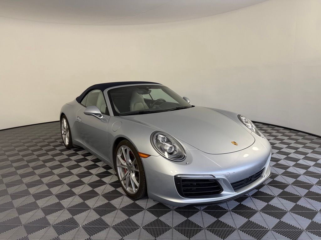 Silver 2017 Porsche 911 Coupe 7-Speed Automatic