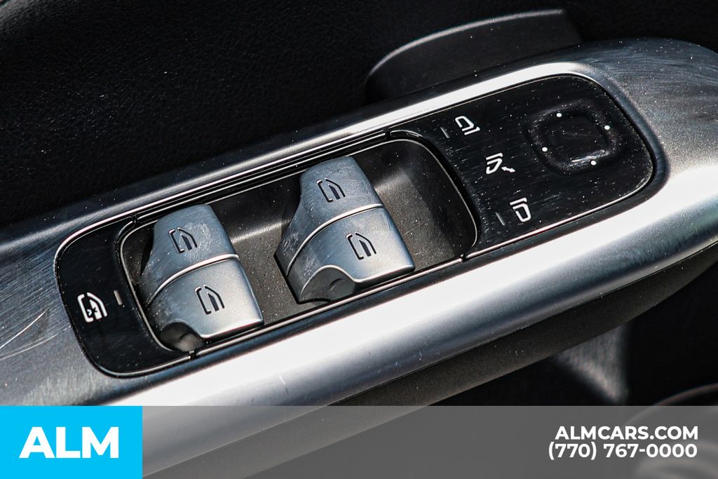Used 2025 Black Mercedes-Benz C 300 image 43