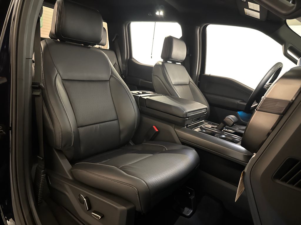 New 2026 Blue Ford Lariat image 27