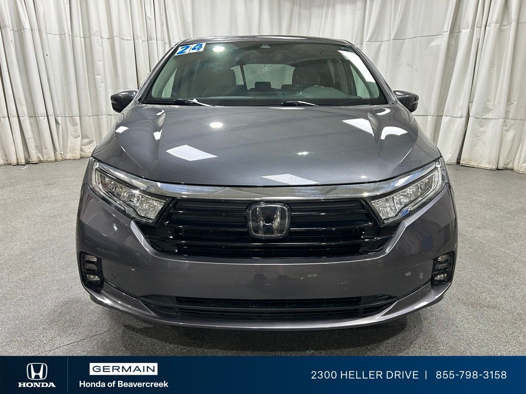 Used 2024 Gray Honda Touring image 3