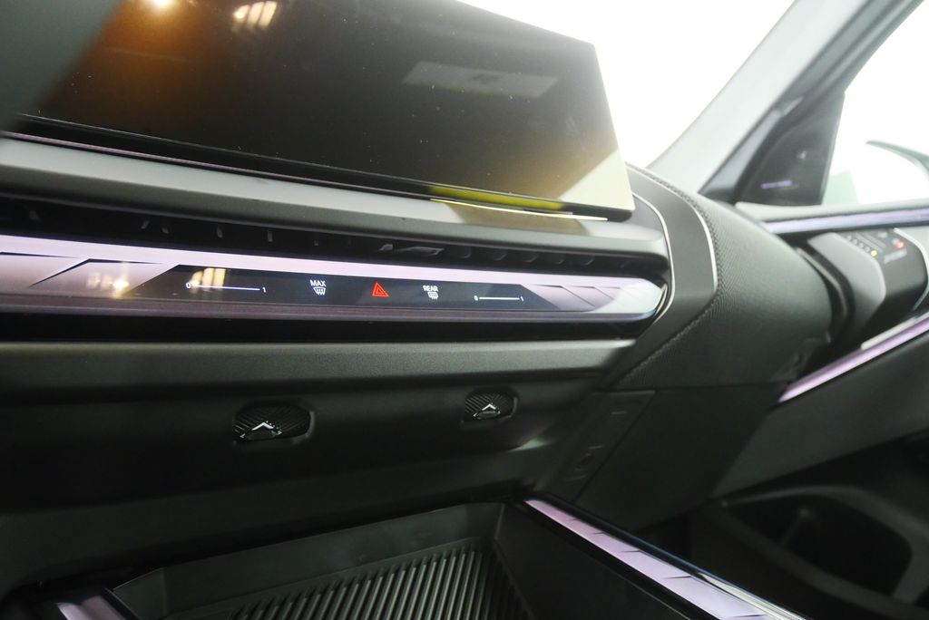 Thumbnail: 2026 BMW X3 - 21