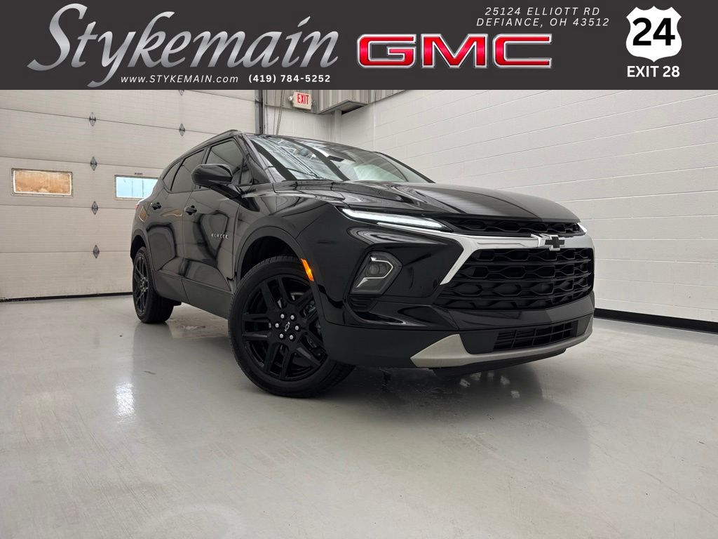 Black 2025 Chevrolet Blazer SUV / Crossover 9-Speed Automatic Overdrive