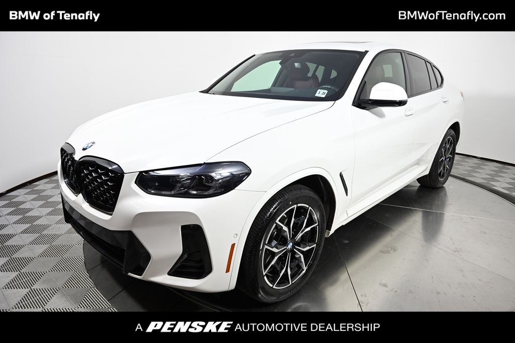 Thumbnail: 2023 BMW X4 - 1