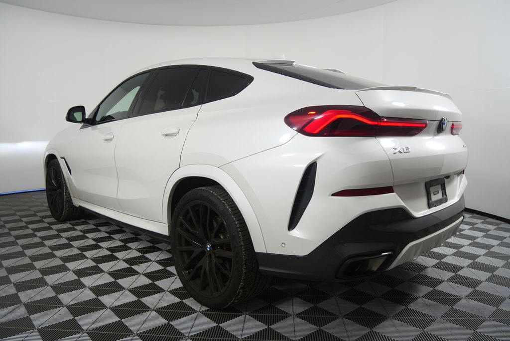 Thumbnail: 2023 BMW X6 - 3