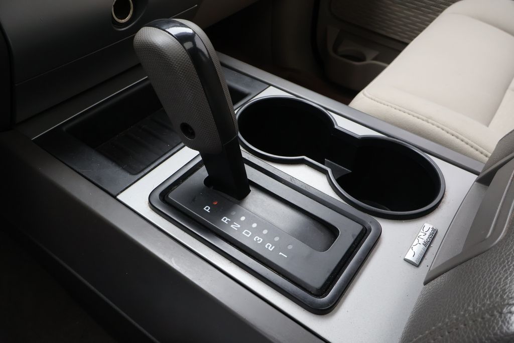 2012 Ford Expedition EL XLT 27
