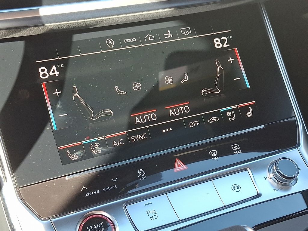 Thumbnail: 2023 Audi RS 7 - 16