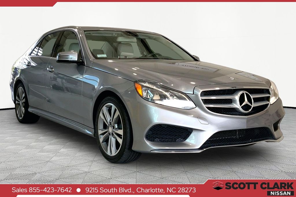 2014 Mercedes-Benz E-Class's photo