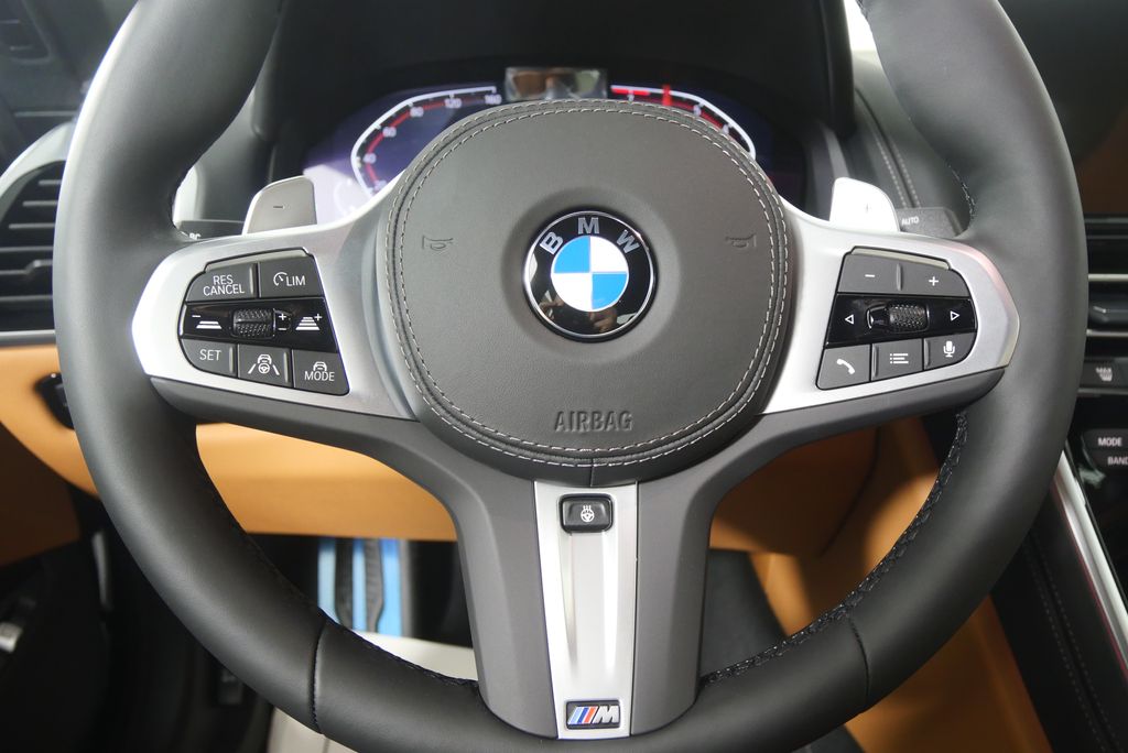 Thumbnail: 2026 BMW 8 Series - 18