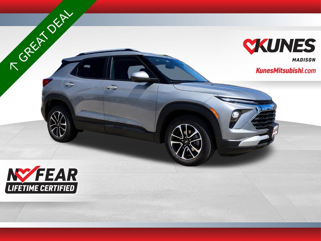 Sterling Gray Metallic 2025 Chevrolet Trailblazer SUV / Crossover Front-Wheel Drive Continuously Variable Transmission