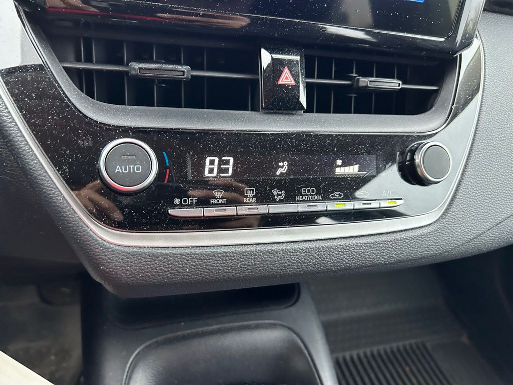 Thumbnail: 2023 Toyota Corolla - 25