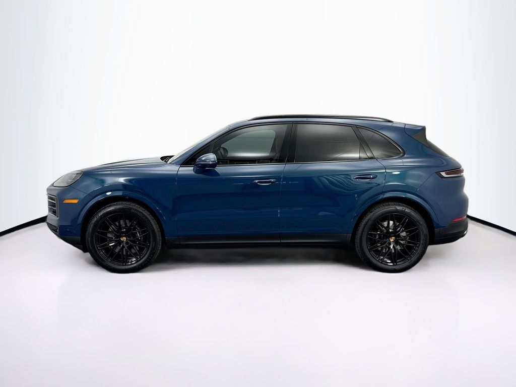 Thumbnail: 2026 Porsche Cayenne - 2