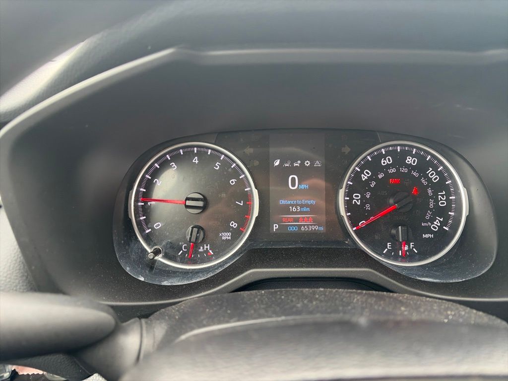 Thumbnail: 2019 Toyota RAV4 - 3