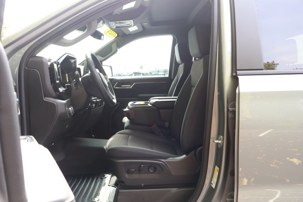 Thumbnail: 2024 Chevrolet Silverado 1500 - 28