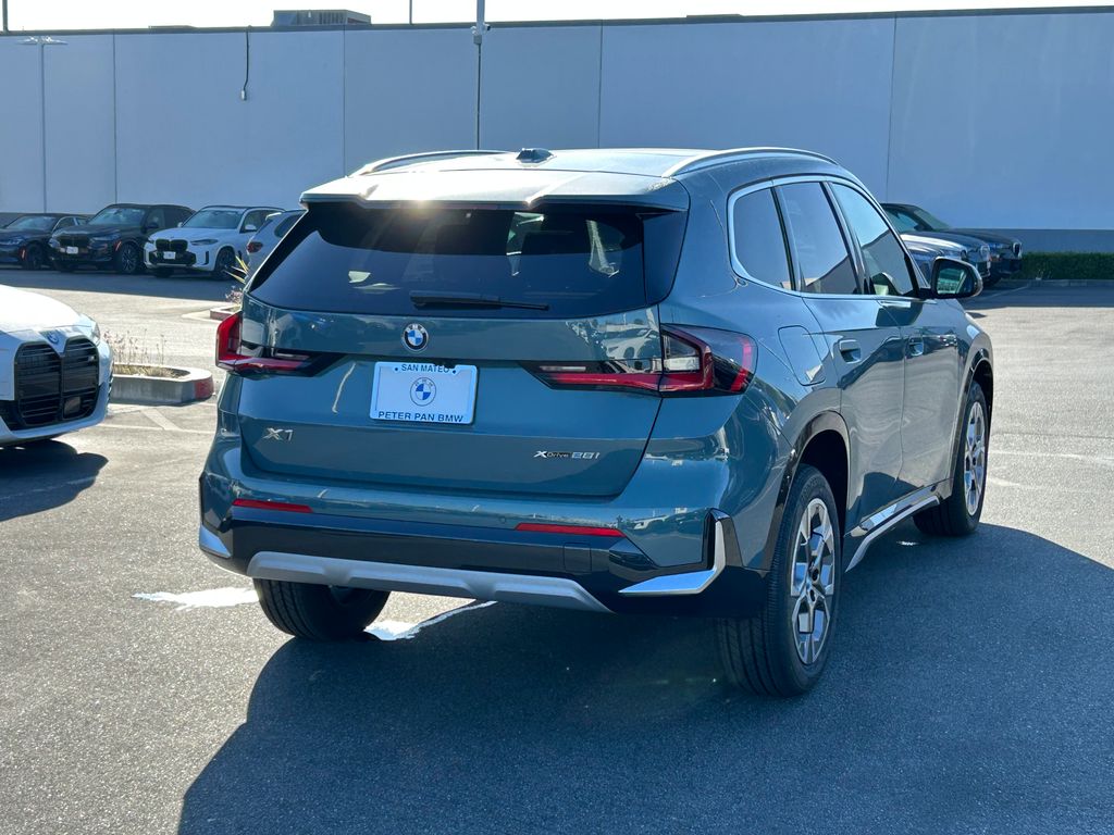 Thumbnail: 2026 BMW X1 - 5