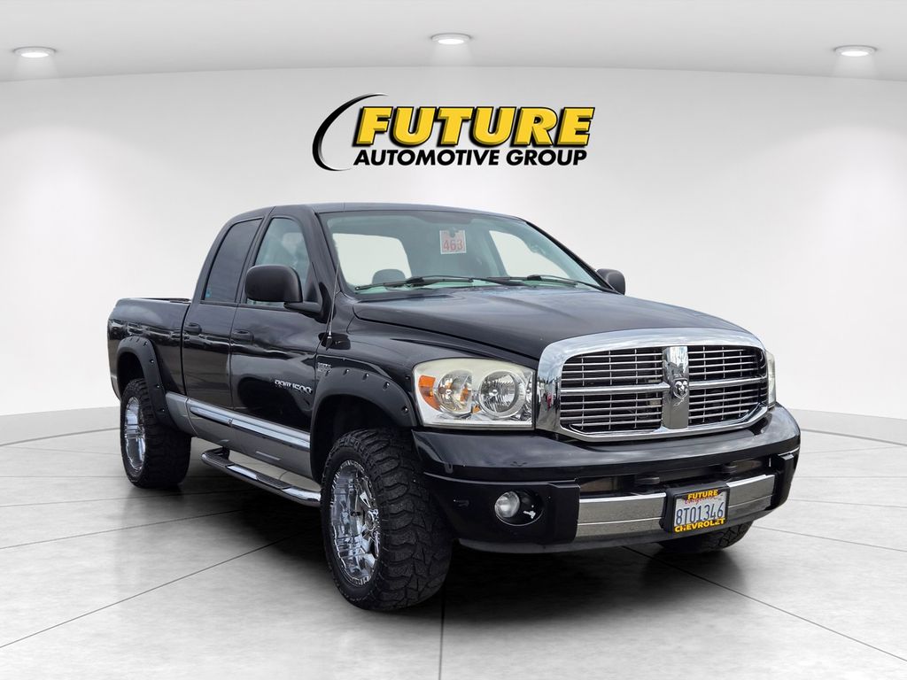 2007 Dodge RAM 1500 Laramie Quad Cab 4WD