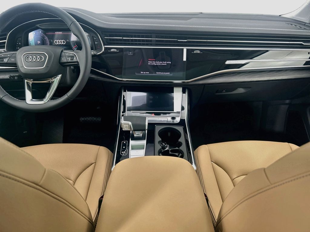 Thumbnail: 2026 Audi Q7 - 13