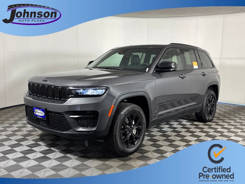 Baltic Gray Metallic Clearcoat 2025 Jeep Grand Cherokee SUV / Crossover Four-Wheel Drive 8-Speed Automatic