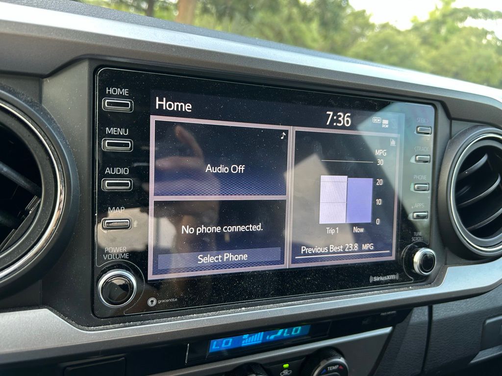 2021 Toyota Tacoma SR5 23