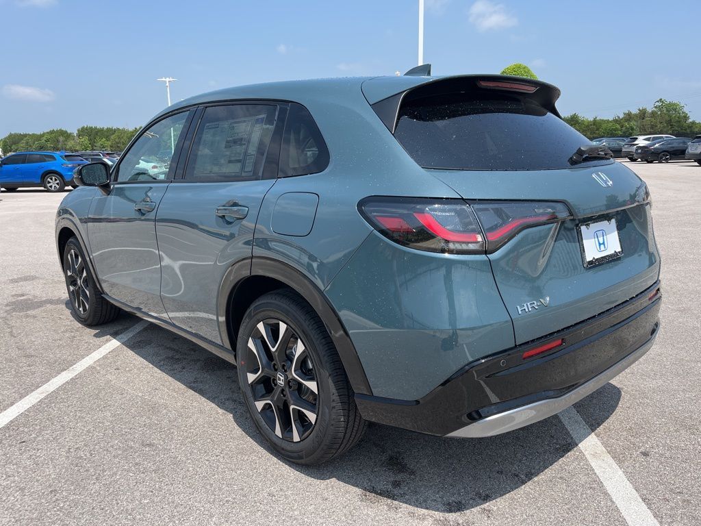 Thumbnail: 2027 Honda HR-V - 4