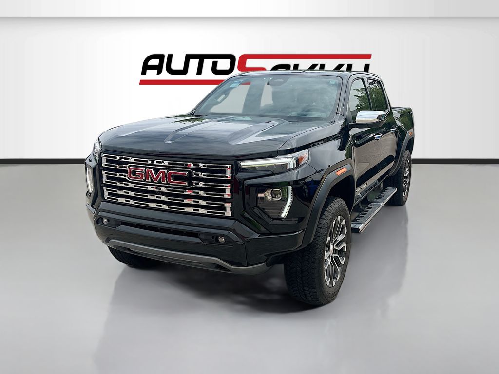 View vehicle photo 3