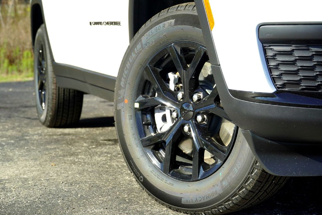 New Car 2025 Jeep Grand Cherokee L  Altitude X For Sale Under $40,000 In Taylor, Texas