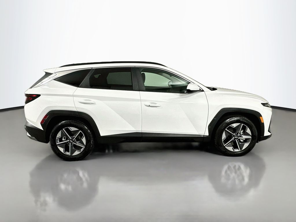 Thumbnail: 2026 Hyundai Tucson - 4