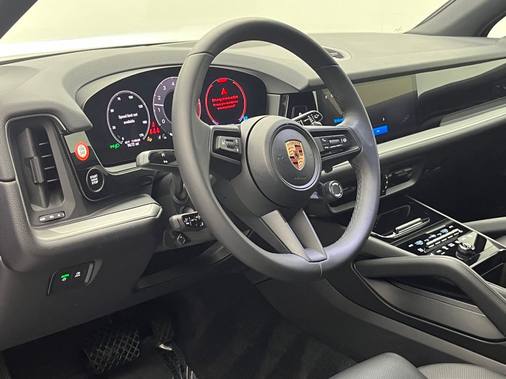 Thumbnail: 2025 Porsche Cayenne - 4