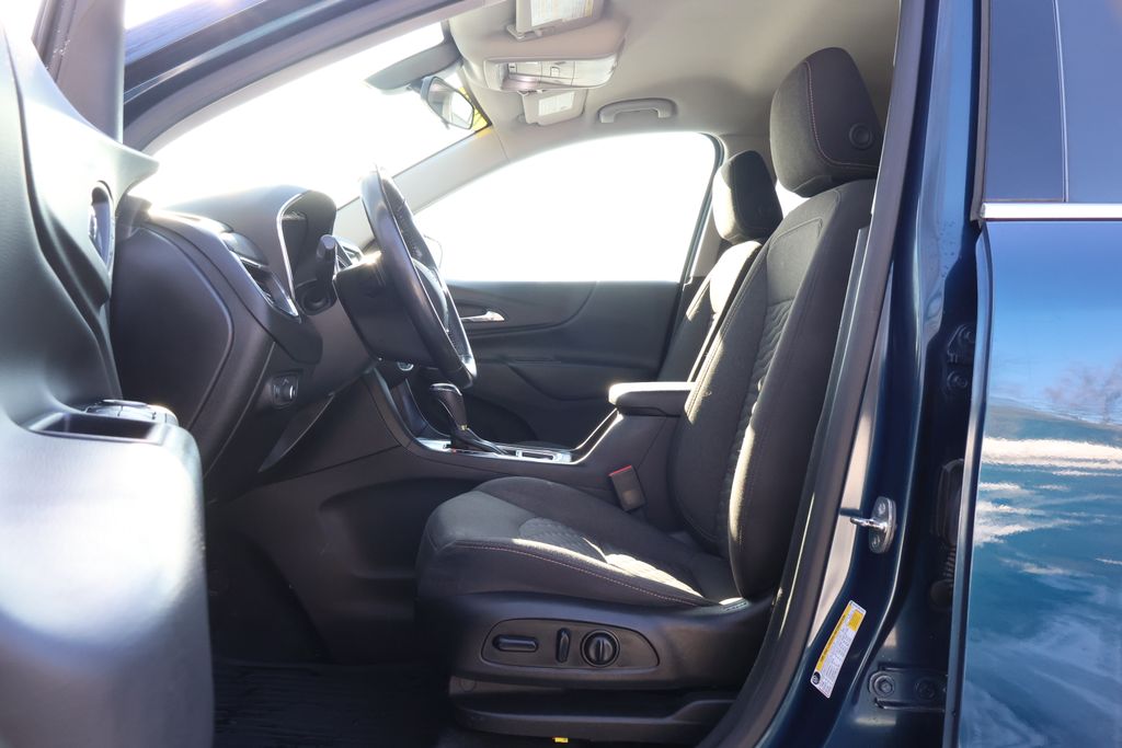 Thumbnail: 2019 Chevrolet Equinox - 29