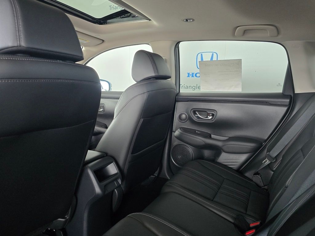 Thumbnail: 2027 Honda HR-V - 21