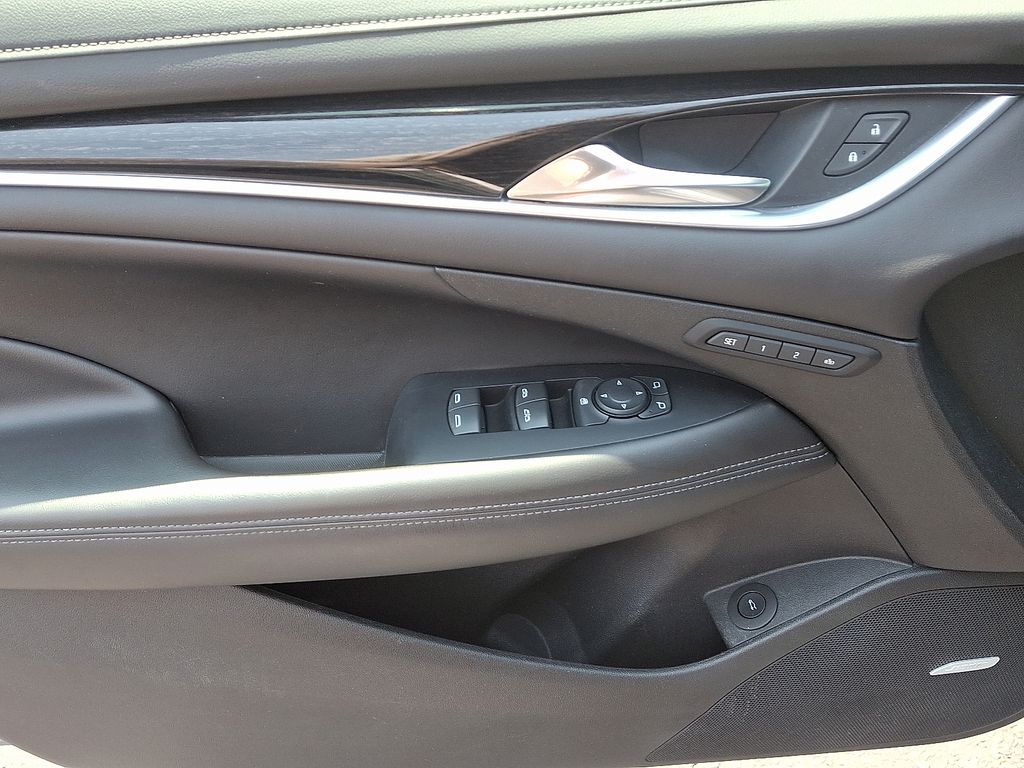 2019 Buick LaCrosse Essence 13