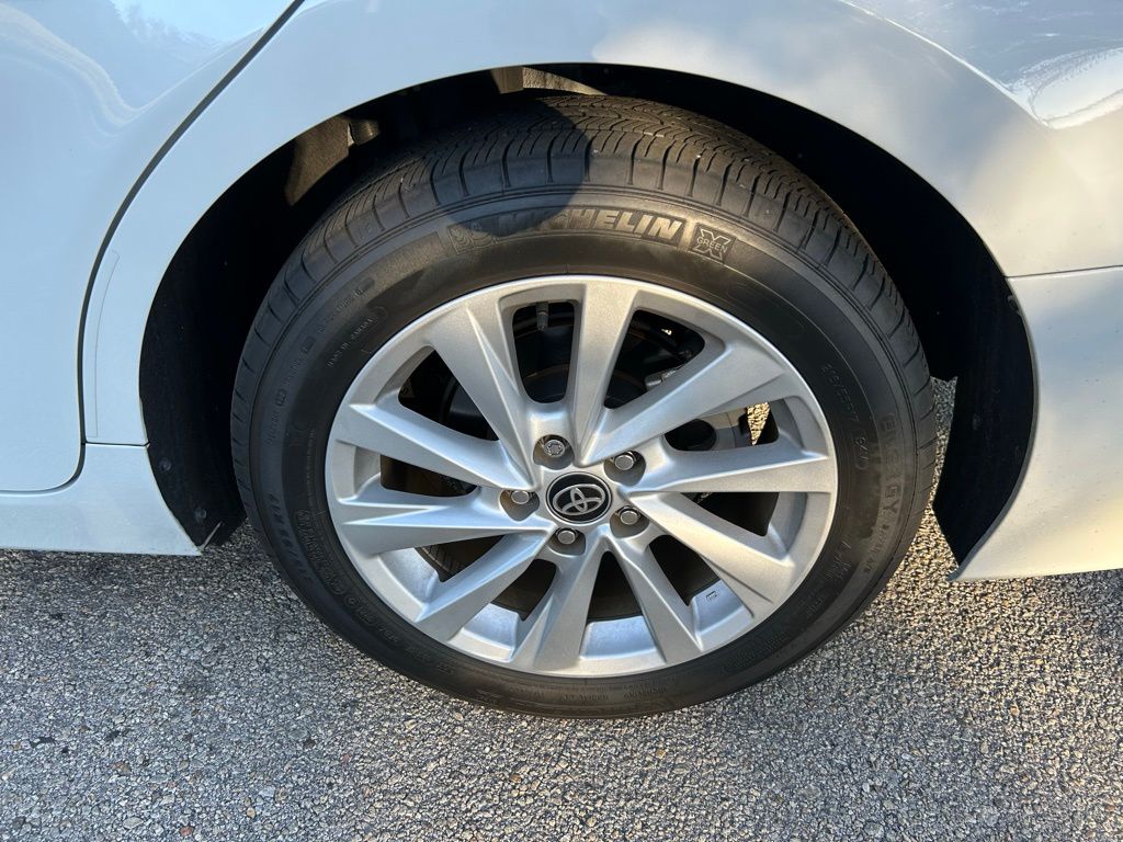 Thumbnail: 2024 Toyota Camry - 9