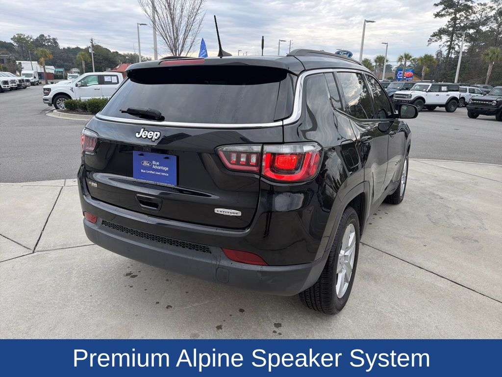 2022 Jeep Compass Latitude FWD